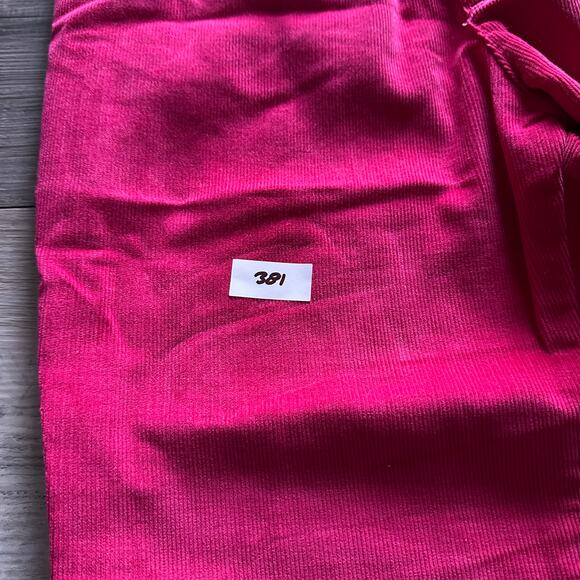 Vintage‎ 80s Lee Bright Pink Jeans Womens 28" Corduroy Wide Leg Mom Fit Pants - Picture 10 of 10